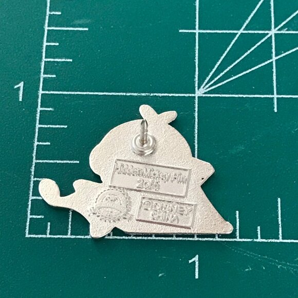 Disney Orange Bird Trading Pin 2011 Enamel Hidden Mickey Series Beach Chair - Picture 8 of 8